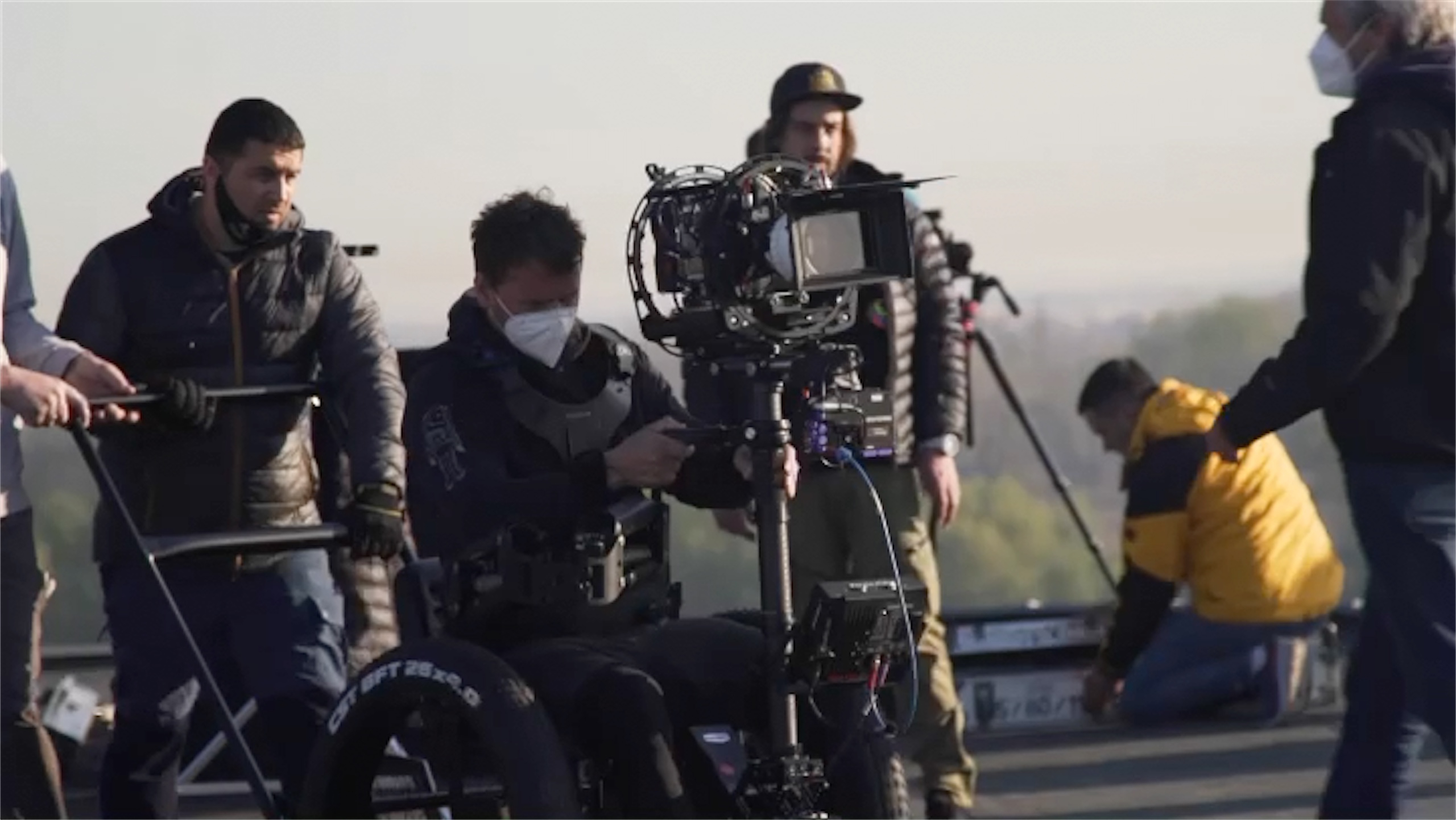 bts 360 roll Staropramen